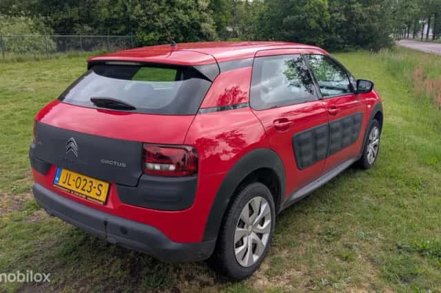 Citroën C4 Cactus (2016) thumbnail 3