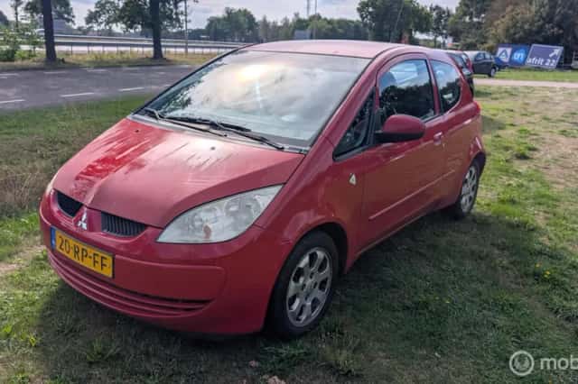 Mitsubishi Colt (2005) thumbnail 1