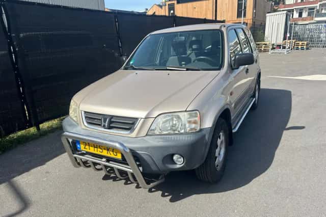 Honda CR-V (2001) thumbnail 2