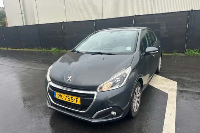 Peugeot 208 (2017) thumbnail 2