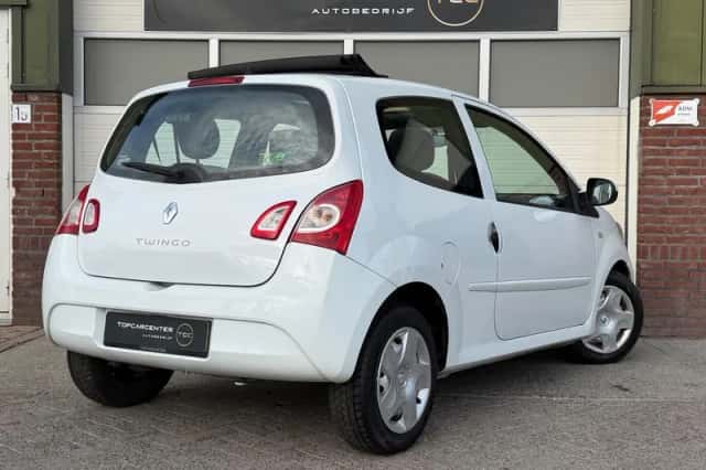 Renault Twingo (2012) thumbnail 6