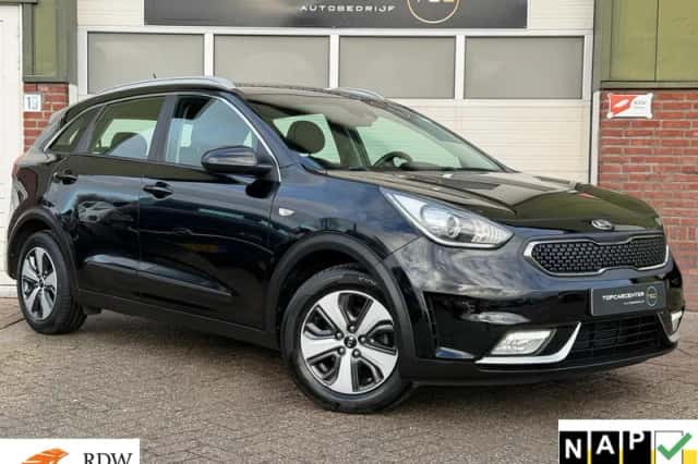 Kia Niro (2016) thumbnail 1