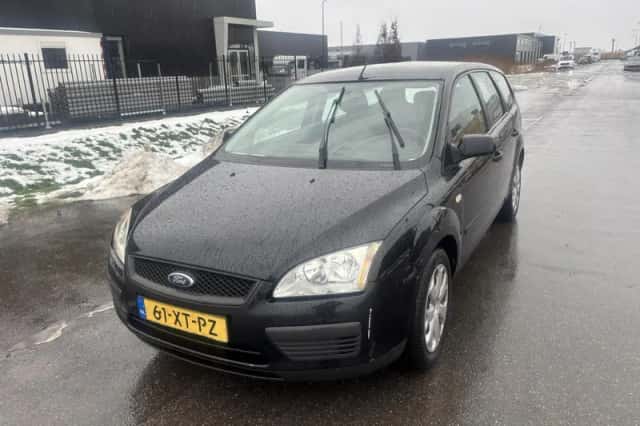 Ford Focus (2007) thumbnail 2