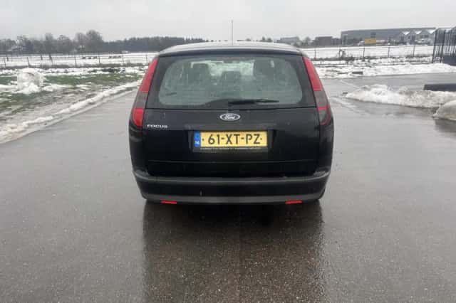Ford Focus (2007) thumbnail 4