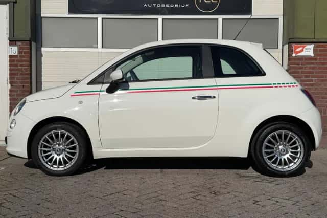 Fiat 500 (2010) thumbnail 4