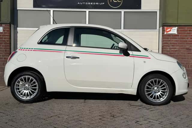 Fiat 500 (2010) thumbnail 5