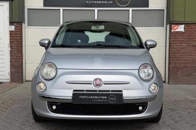 Fiat 500 (2010) thumbnail 2