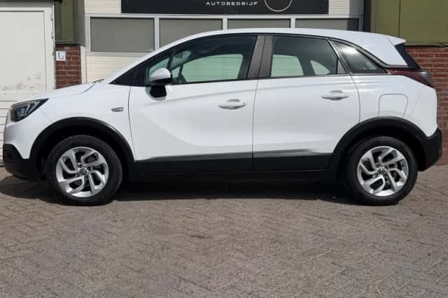 Opel Crossland (2017) thumbnail 4