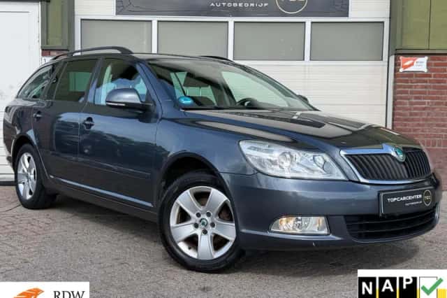 Škoda Octavia (2011) thumbnail 1