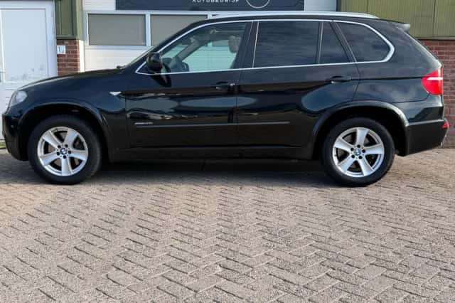 BMW X5 (2008) thumbnail 4