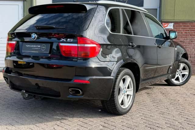 BMW X5 (2008) thumbnail 6