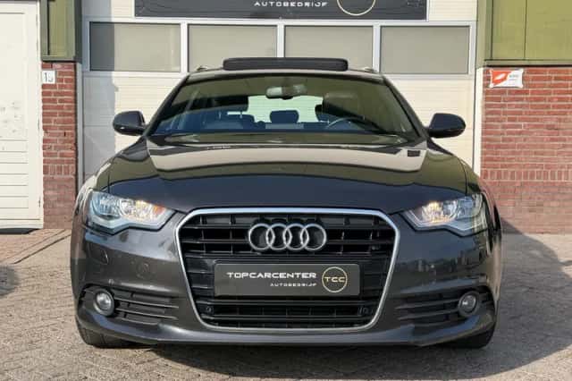 Audi A6 (2012) thumbnail 2