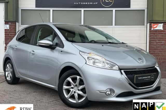 Peugeot 208 (2015) thumbnail 1