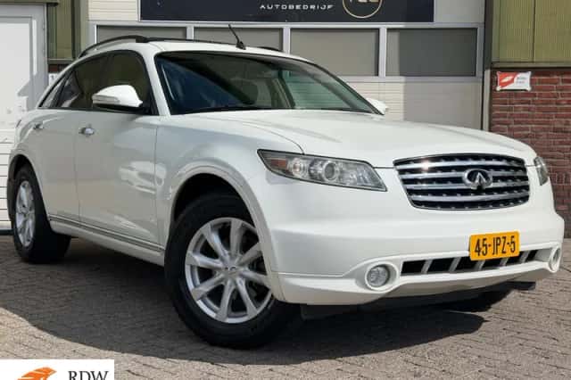 Infiniti FX (2005) thumbnail 1