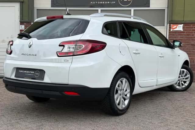 Renault Mégane (2016) thumbnail 6
