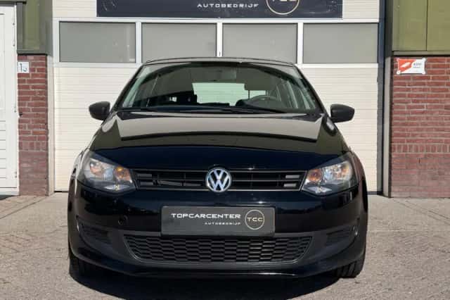 Volkswagen Polo (2010) thumbnail 2