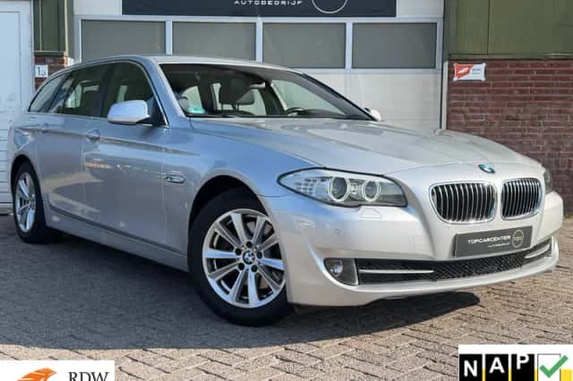 BMW 5-Serie (2011) thumbnail 1