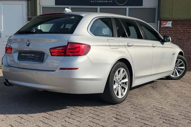 BMW 5-Serie (2011) thumbnail 6