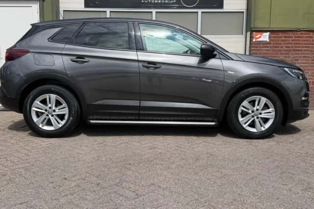 Opel Grandland (2018) thumbnail 5
