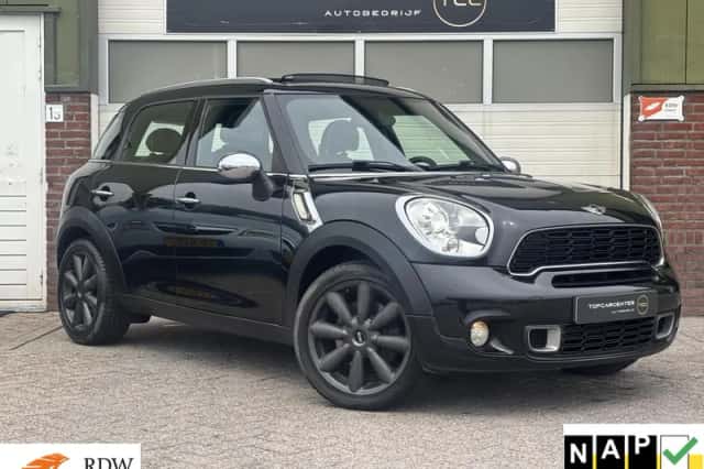 MINI Countryman (2012) thumbnail 1