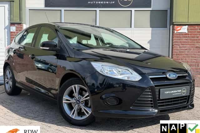 Ford Focus (2014) thumbnail 1