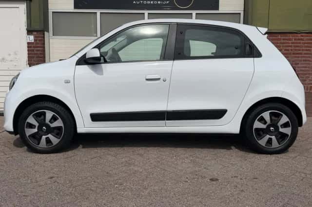 Renault Twingo (2016) thumbnail 4