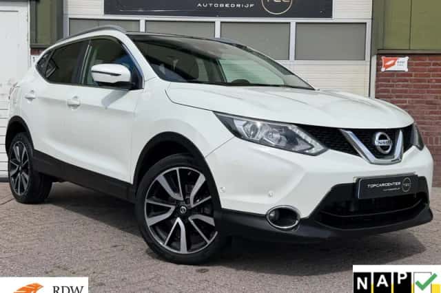 Nissan Qashqai (2016) thumbnail 1