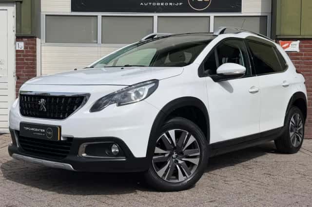 Peugeot 2008 (2018) thumbnail 3