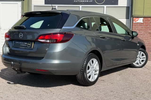 Opel Astra (2018) thumbnail 6