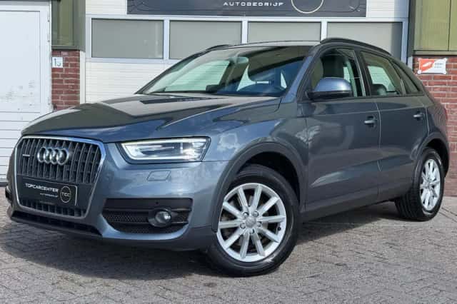 Audi Q3 (2012) thumbnail 3