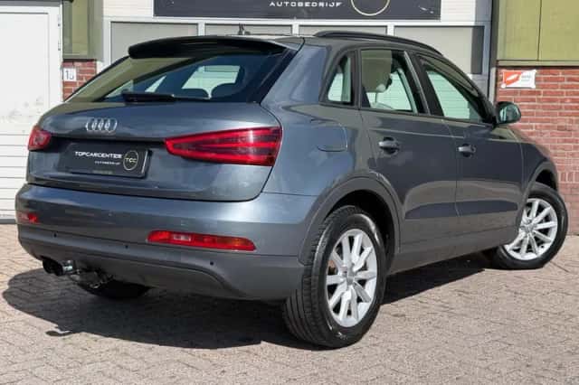 Audi Q3 (2012) thumbnail 6