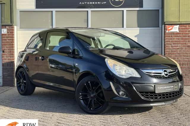Opel Corsa (2011) thumbnail 1