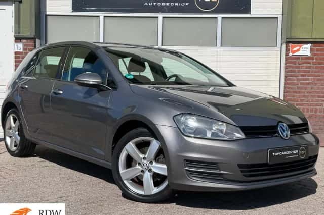 Volkswagen Golf (2013) thumbnail 1