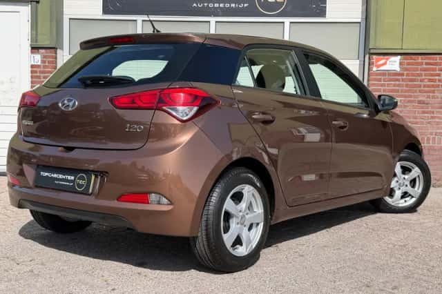 Hyundai i20 (2016) thumbnail 6