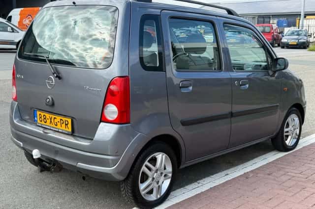 Opel Agila (2007) thumbnail 4
