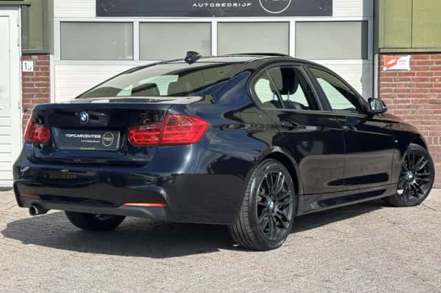 BMW 3-Serie (2013) thumbnail 6