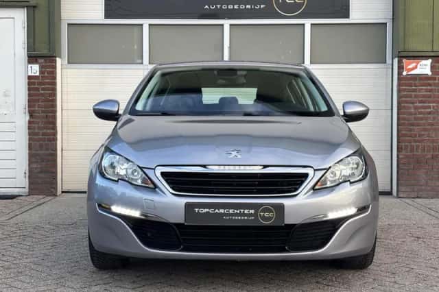 Peugeot 308 (2014) thumbnail 2