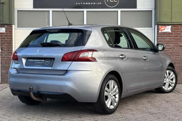 Peugeot 308 (2014) thumbnail 6