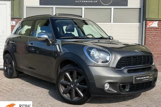 MINI Countryman (2014) thumbnail 1