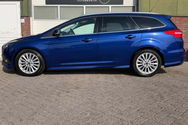 Ford Focus (2016) thumbnail 4