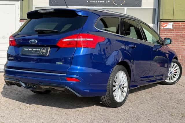 Ford Focus (2016) thumbnail 6