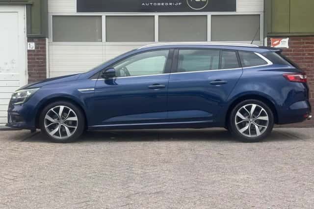 Renault Mégane (2017) thumbnail 4