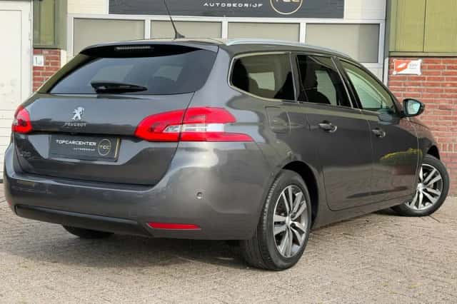 Peugeot 308 (2018) thumbnail 6