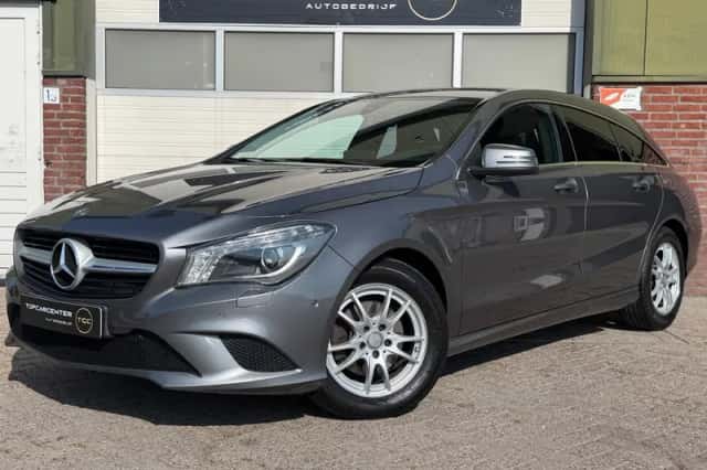 Mercedes-Benz CLA-Klasse (2016) thumbnail 3