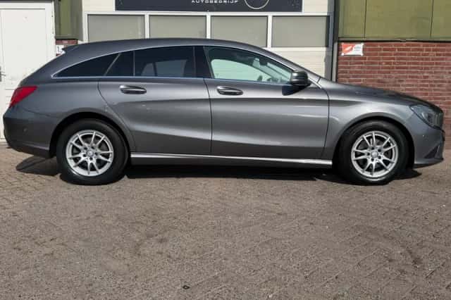 Mercedes-Benz CLA-Klasse (2016) thumbnail 5