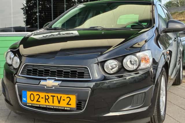 Chevrolet Aveo (2011) thumbnail 4