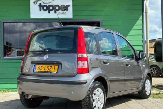 Fiat Panda (2010) thumbnail 3