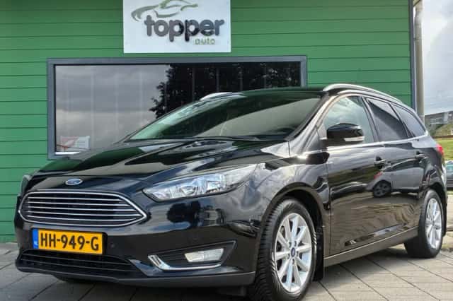 Ford Focus (2015) thumbnail 1