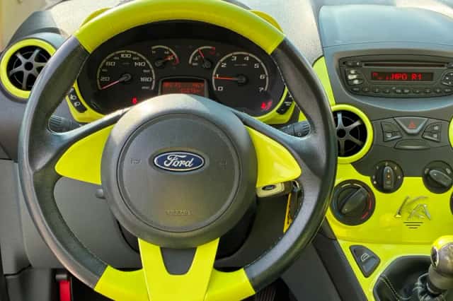 Ford Ka (2010) thumbnail 2