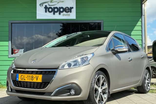 Peugeot 208 (2015) thumbnail 1